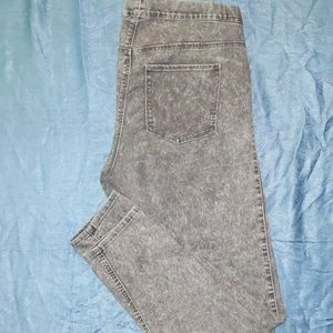 Black(ish) Acid Wash design leggings